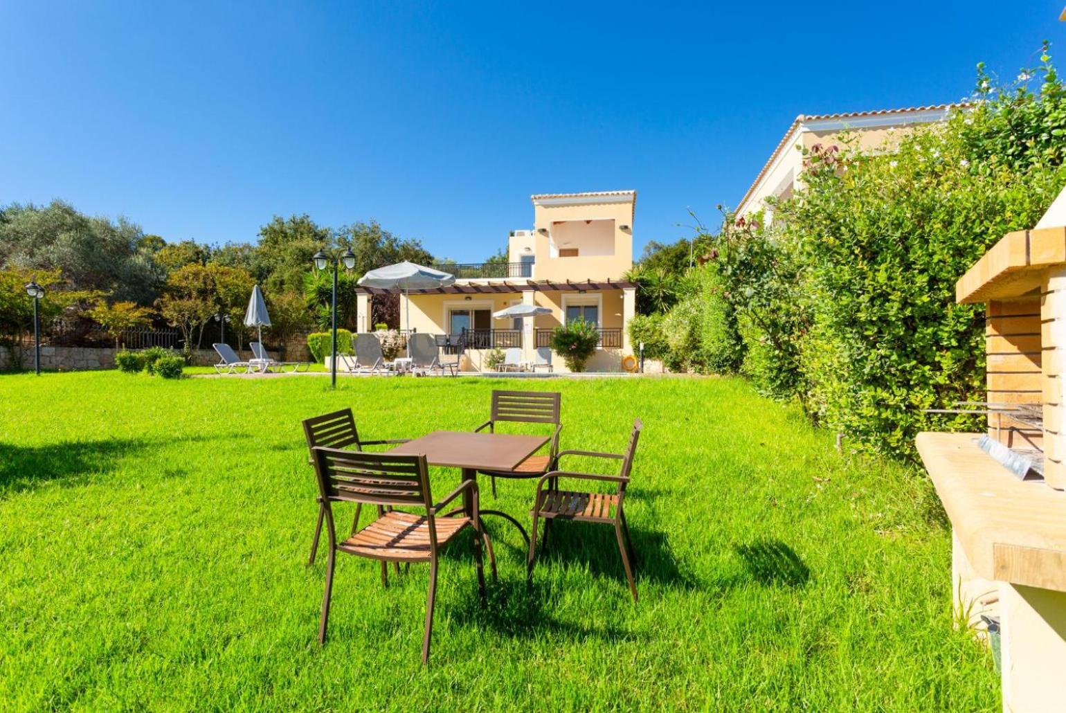 Villa Mary Gerani  Exterior photo